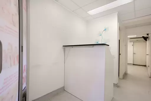 Shop 2/100 Park Road, East Hills Leased by Azure Property Agents - image 2
